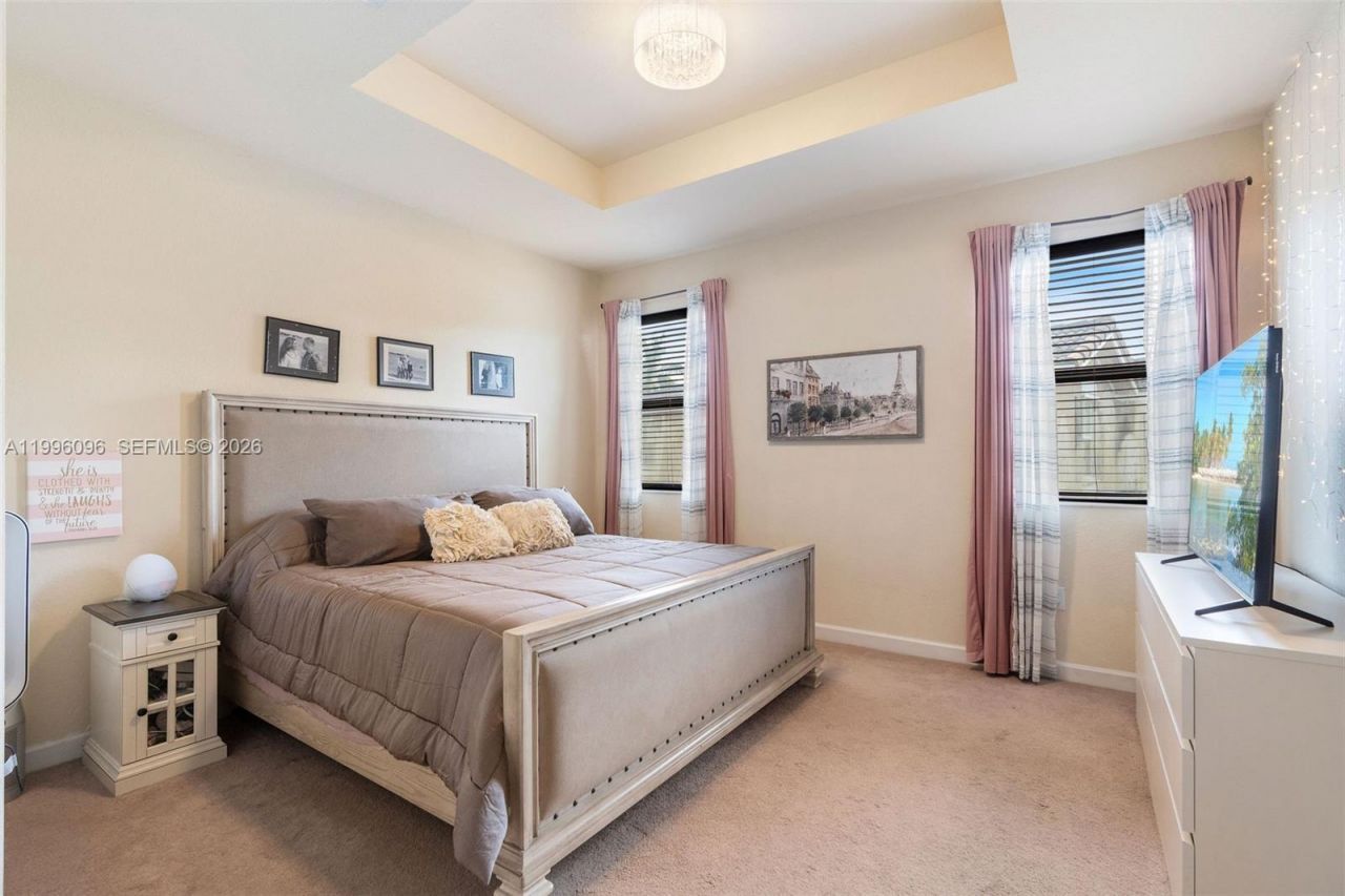 11869 SW 154th Ave, Miami, FL 33196 Photo