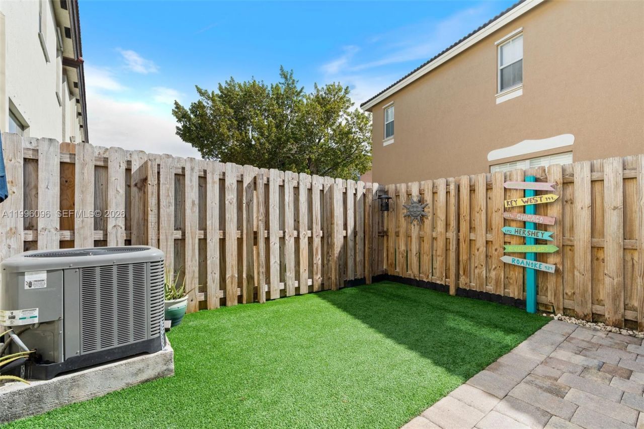 11869 SW 154th Ave, Miami, FL 33196 Photo