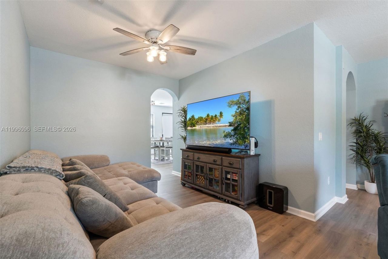 11869 SW 154th Ave, Miami, FL 33196 Photo