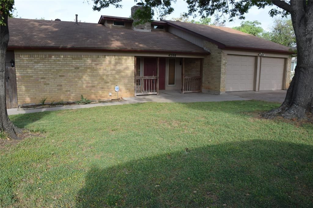 4208 Blossom Trail, Arlington, TX 76016 Main Photo