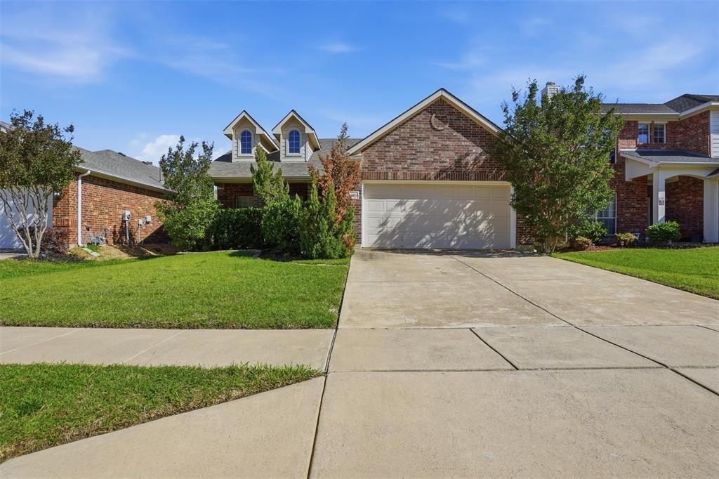 2421 Priscella Drive, Fort Worth, TX 76131 Main Photo