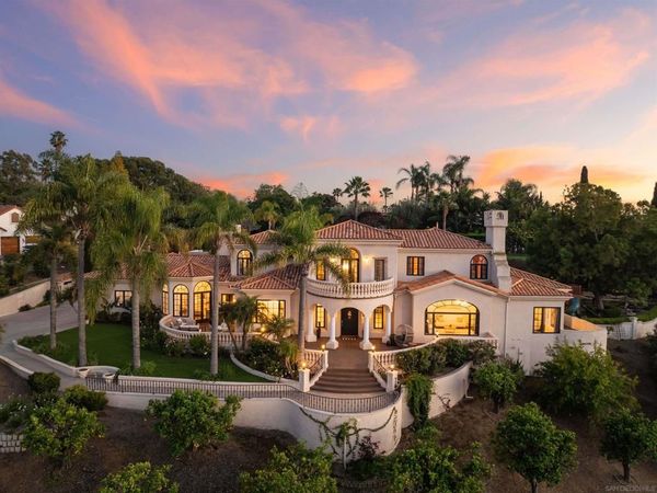 18136 Via Ascenso, Rancho Santa Fe, CA 92067