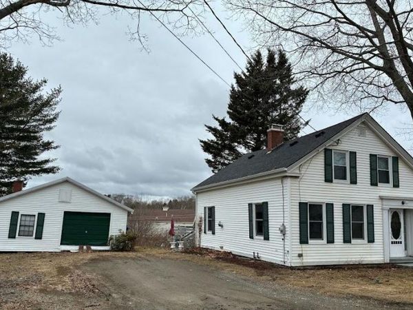 11 Church Street, Winterport, ME 04496