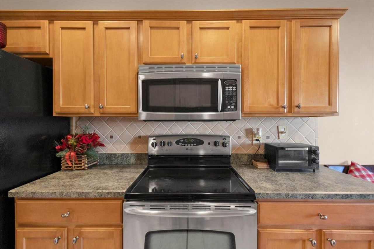 1888 SE High Springs Drive, Port Saint Lucie, FL 34952 Photo