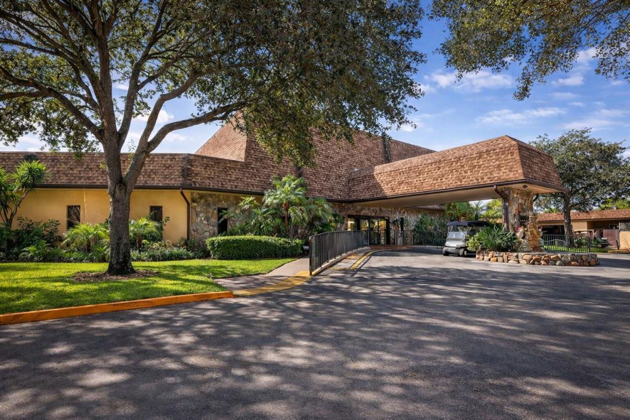 300 Berkley Road, Unit 112, Hollywood, FL 33024 Photo