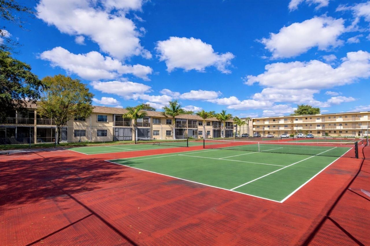 300 Berkley Road, Unit 112, Hollywood, FL 33024 Photo