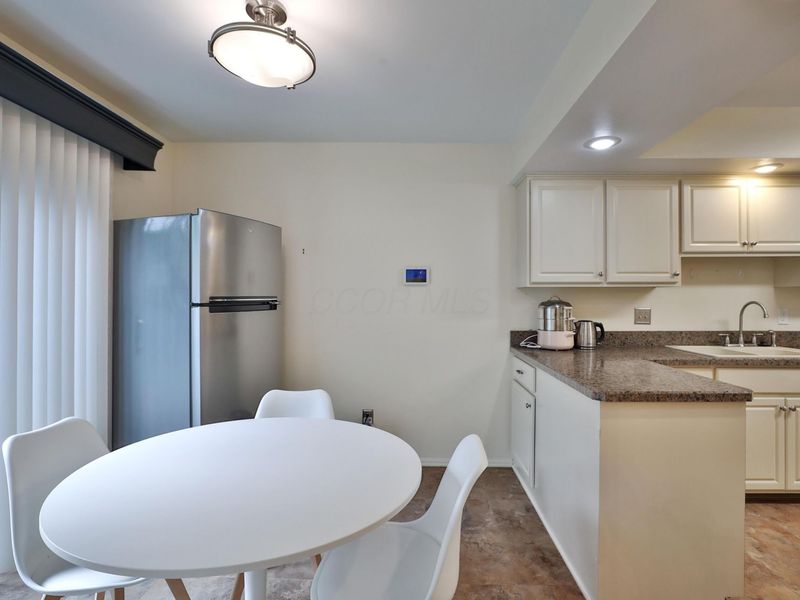 2095 Willowick Drive, Unit C, Columbus, OH 43229 Photo 13