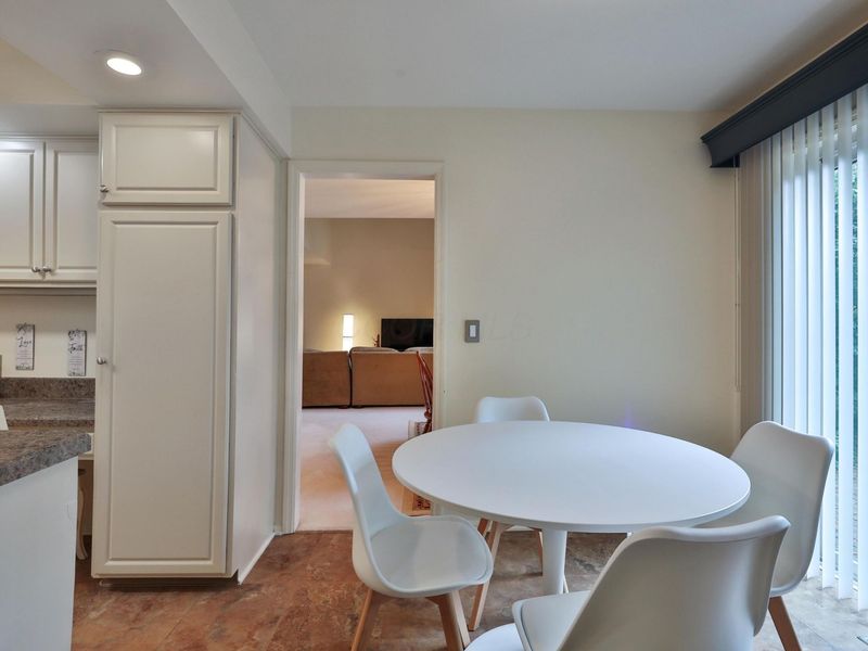 2095 Willowick Drive, Unit C, Columbus, OH 43229 Photo 15