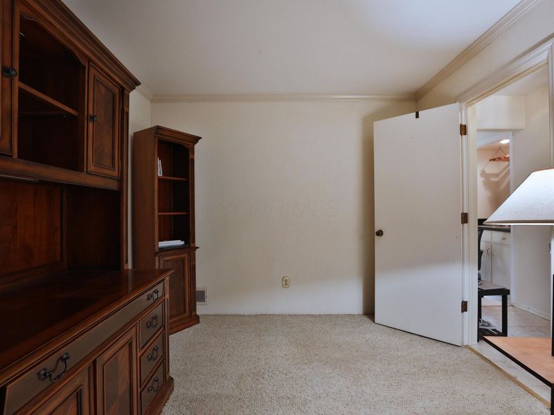 2095 Willowick Drive, Unit C, Columbus, OH 43229 Photo 25