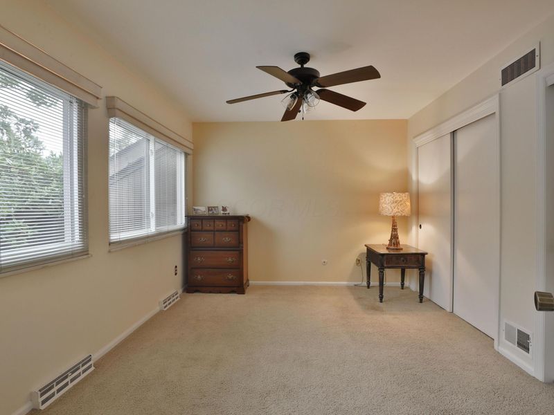 2095 Willowick Drive, Unit C, Columbus, OH 43229 Photo 32