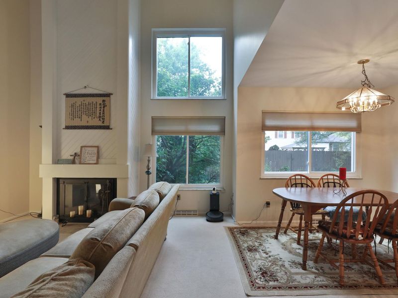 2095 Willowick Drive, Unit C, Columbus, OH 43229 Photo 6