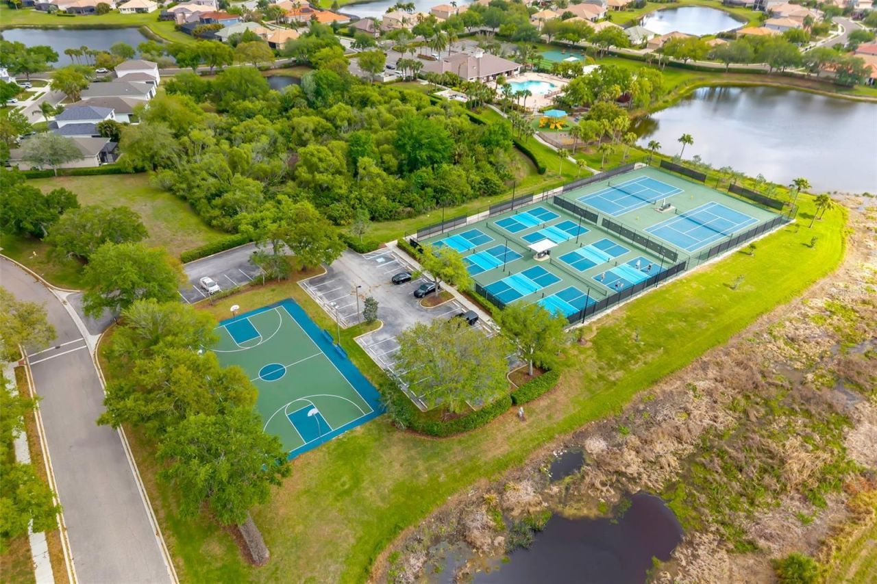 8323 Eagle Isles Place, Bradenton, FL 34212 Photo