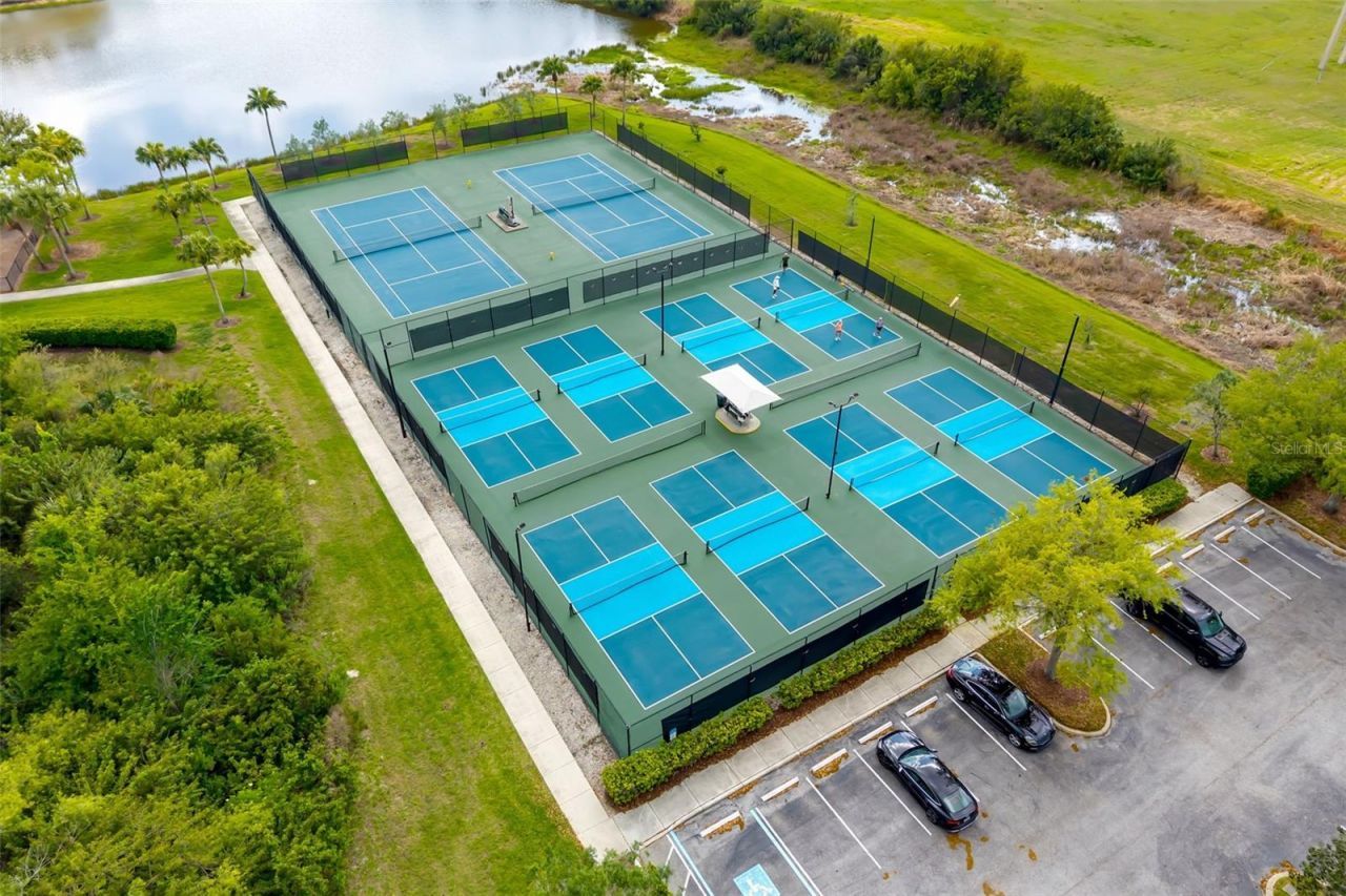 8323 Eagle Isles Place, Bradenton, FL 34212 Photo