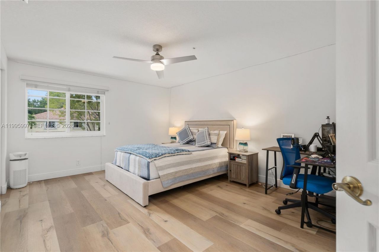 3706 Vista Way , Weston, FL 33331 Photo