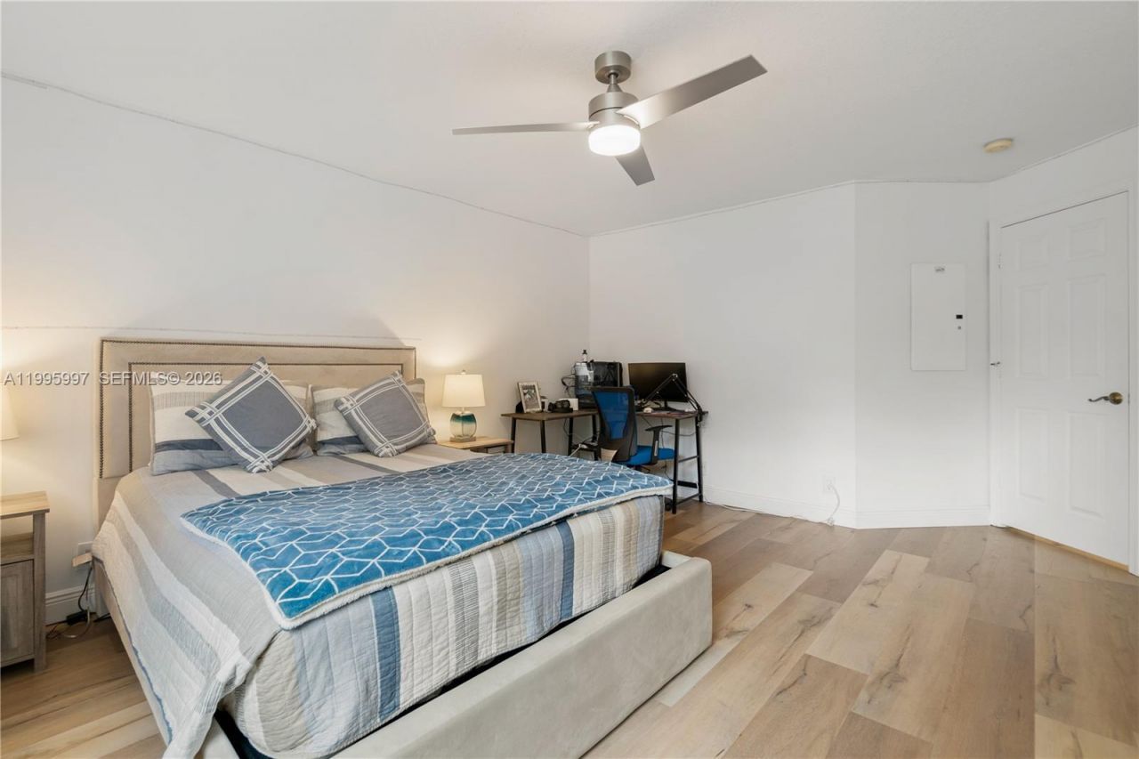 3706 Vista Way , Weston, FL 33331 Photo