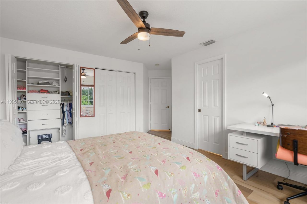 3706 Vista Way , Weston, FL 33331 Photo