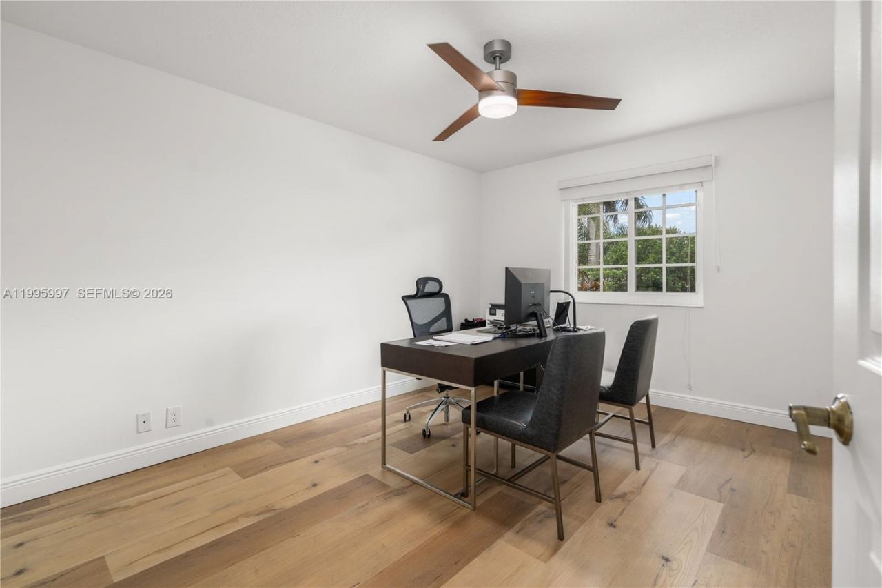 3706 Vista Way , Weston, FL 33331 Photo