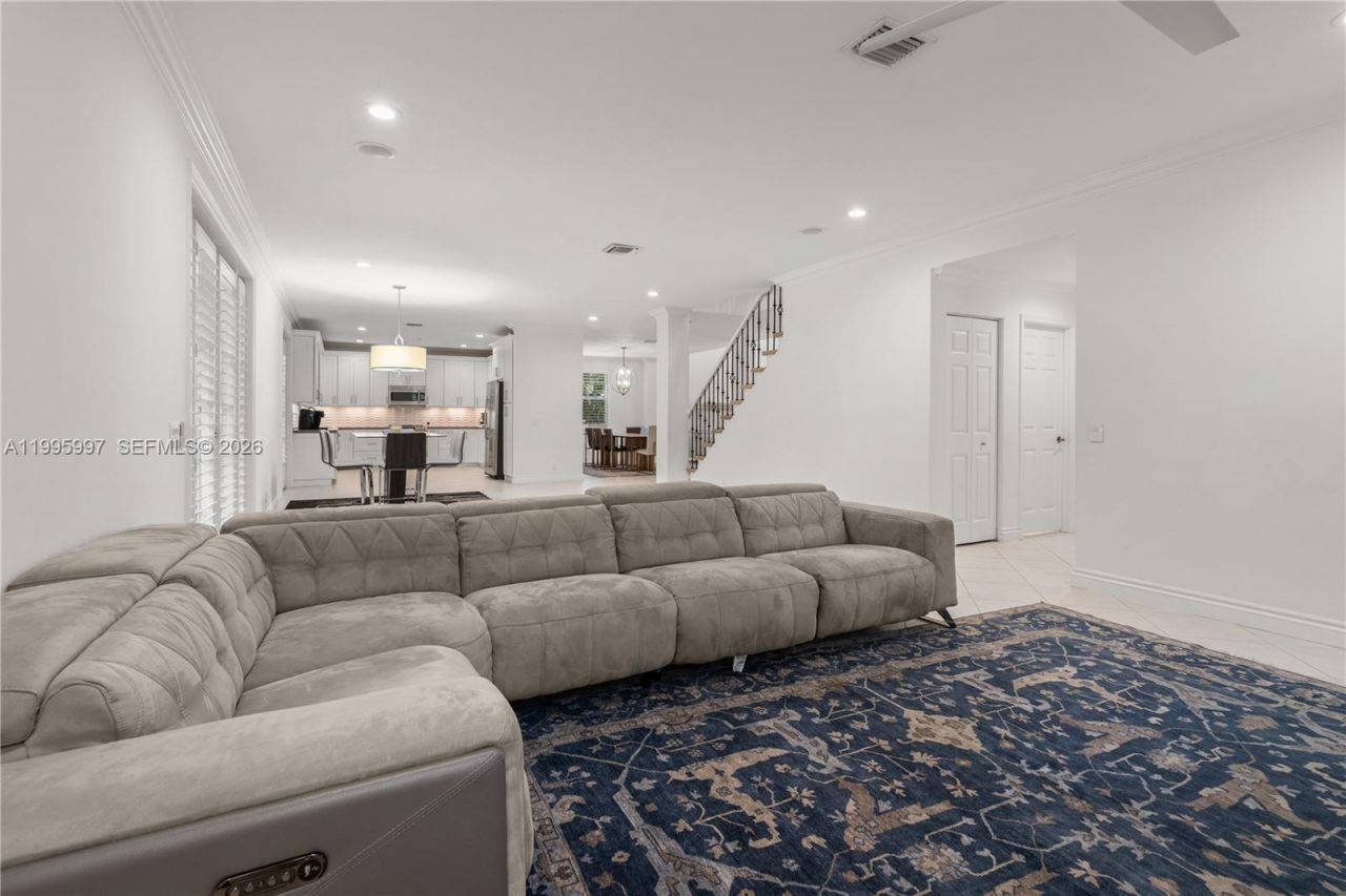 3706 Vista Way , Weston, FL 33331 Photo