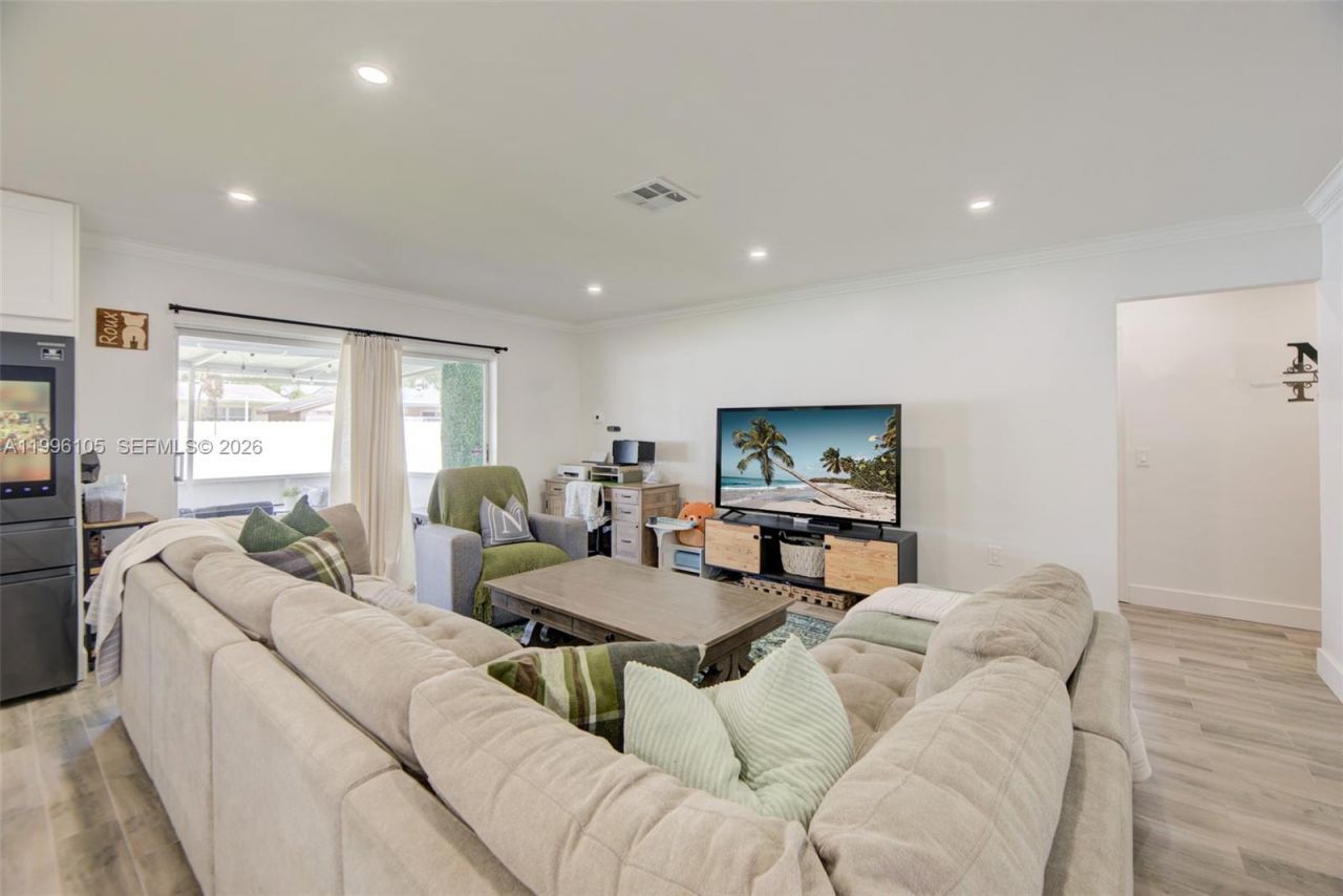 8461 NW 16th St, Unit 8461, Pembroke Pines, FL 33024 Photo