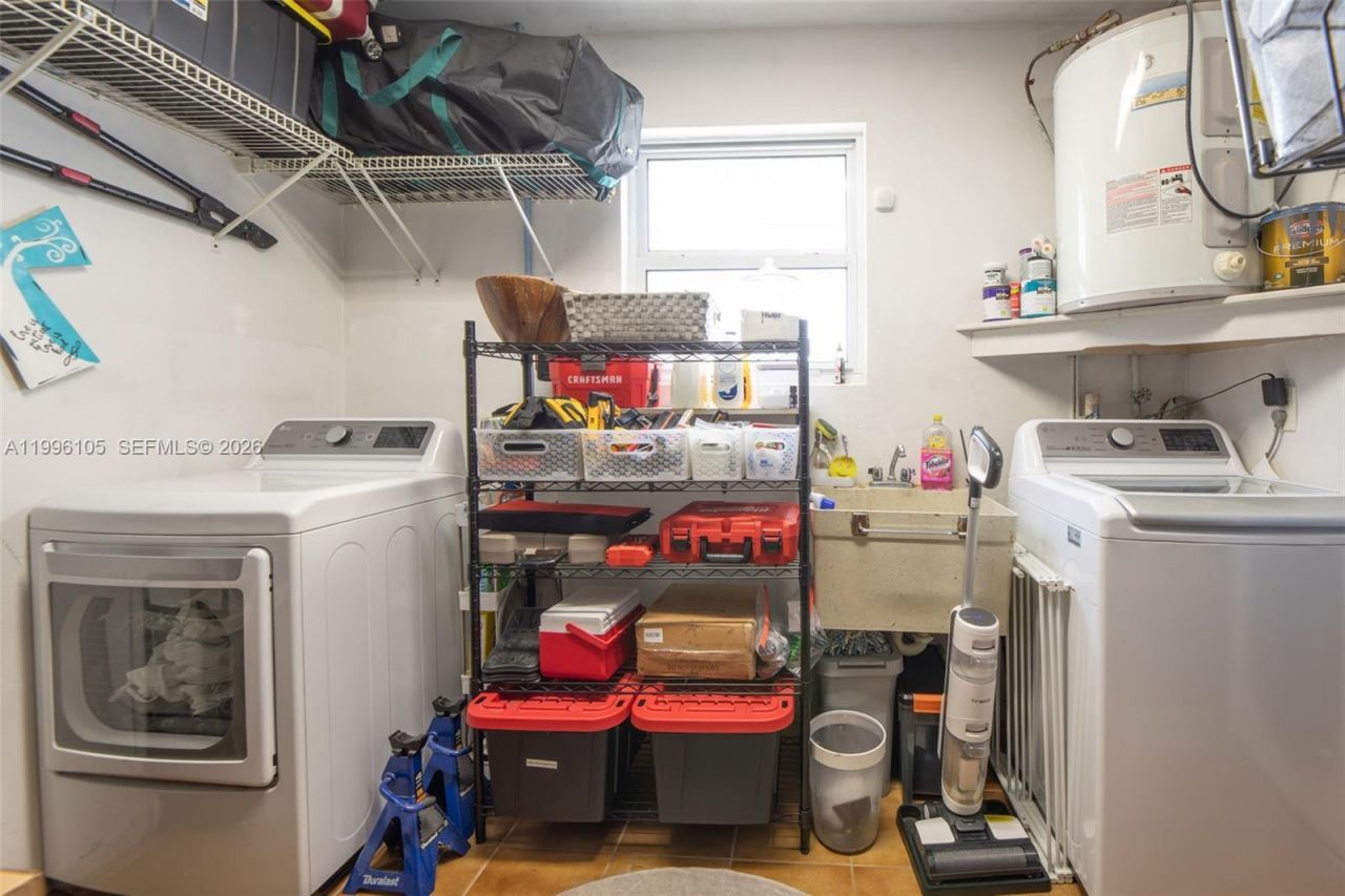 8461 NW 16th St, Unit 8461, Pembroke Pines, FL 33024 Photo