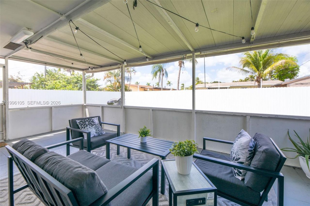 8461 NW 16th St, Unit 8461, Pembroke Pines, FL 33024 Photo