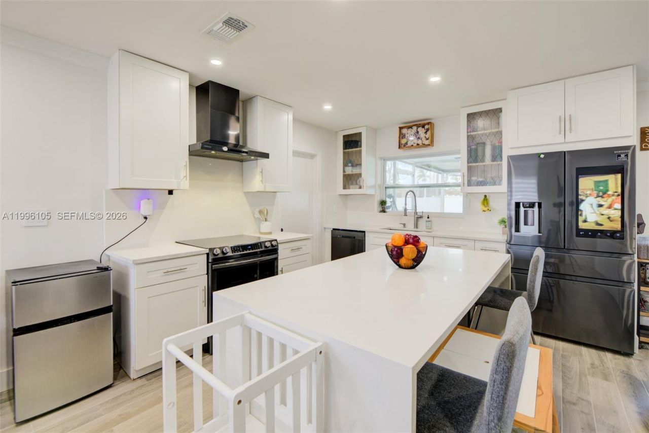 8461 NW 16th St, Unit 8461, Pembroke Pines, FL 33024 Photo