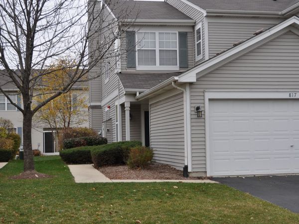 819 Genesee Drive , Naperville, IL 60563