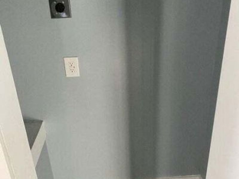 1827 W Main Street, Springfield, OH 45504 Photo 15