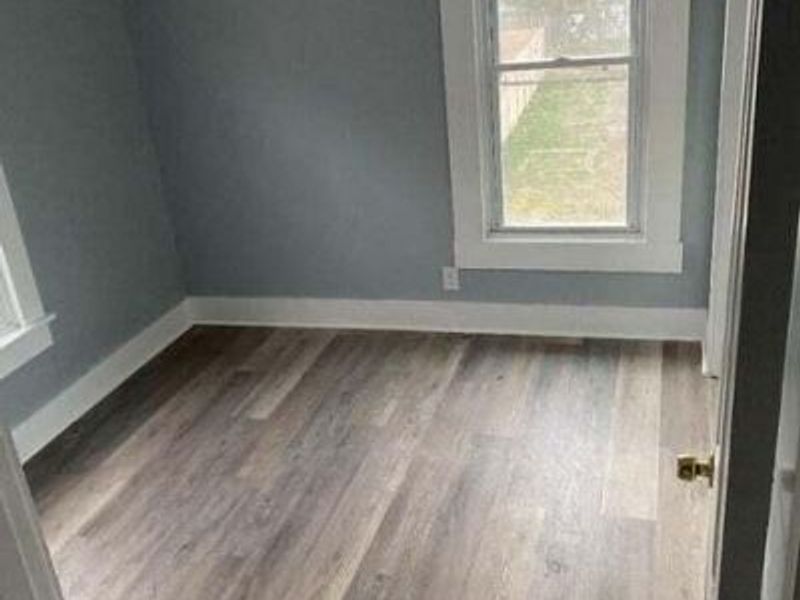 1827 W Main Street, Springfield, OH 45504 Photo 6