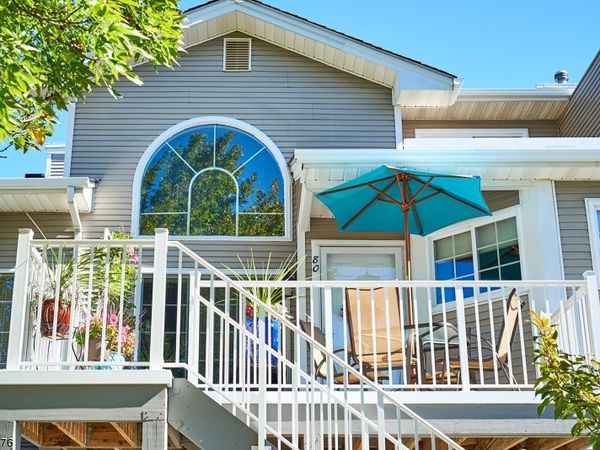 80 Ashley Ct, Bedminster, NJ 07921