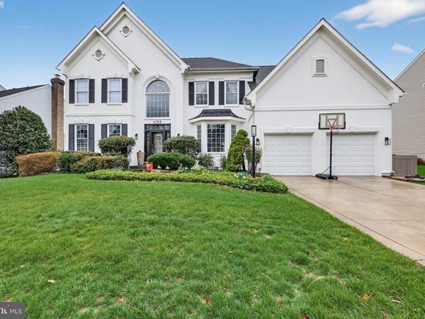 43918 CHELTENHAM CIRCLE, ASHBURN, VA 20147