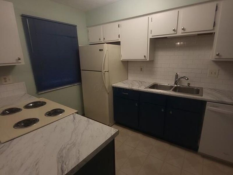 713 Michael View Court, Unit 86, Columbus, OH 43085 Photo 11