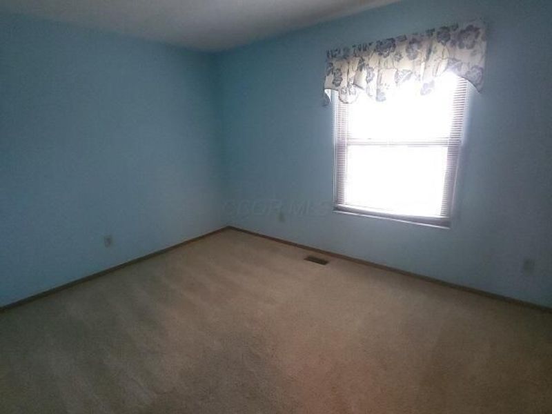 713 Michael View Court, Unit 86, Columbus, OH 43085 Photo 17