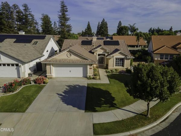 9910 Timeless Rose Court , Bakersfield, CA 93311
