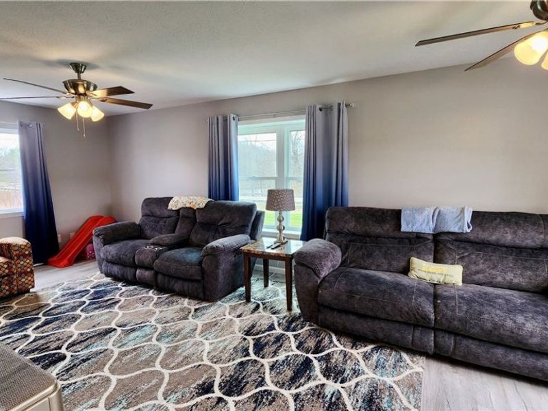 1873 US Highway 6,, Unit B, Roaming Shores, OH 44085 Photo 10