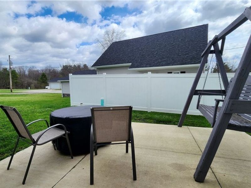 1873 US Highway 6,, Unit B, Roaming Shores, OH 44085 Photo 4