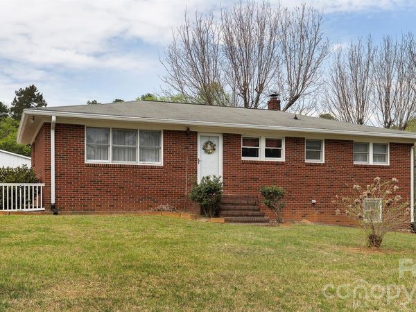 2700 Mount Pleasant Road S, Mount Pleasant, NC 28124