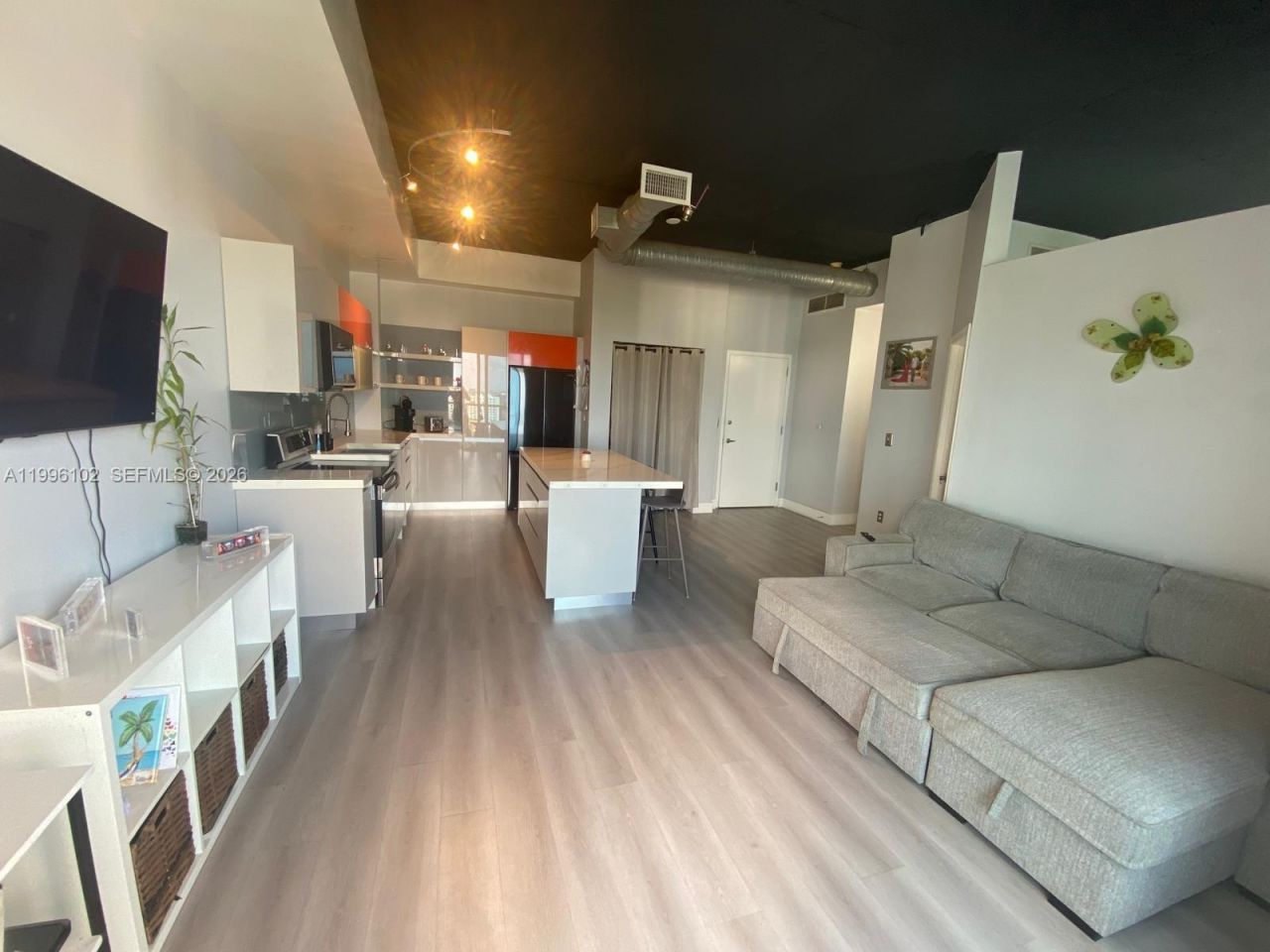 10 SW South River Dr, Unit 1608, Miami, FL 33130 Photo