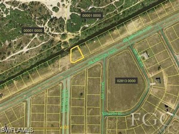 723 Wilmington PKWY , CAPE CORAL, FL 33993