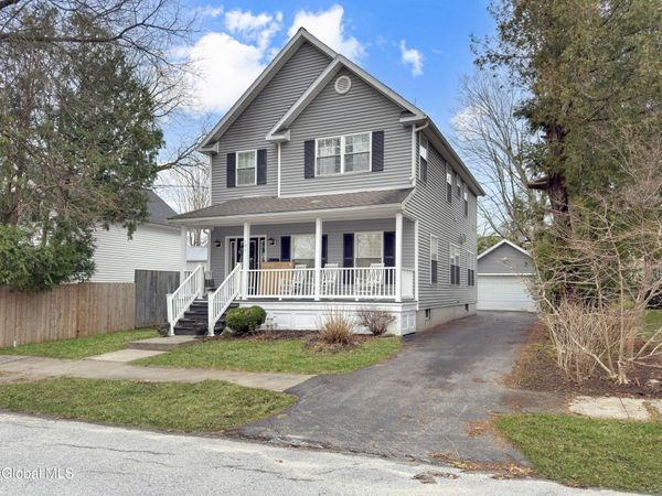 107 Catherine Street, Saratoga Springs, NY 12866