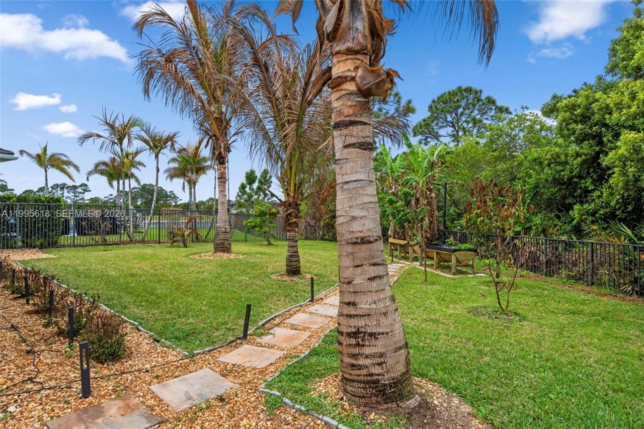 4764 SW Briarwood Ct, Stuart, FL 34997 Photo