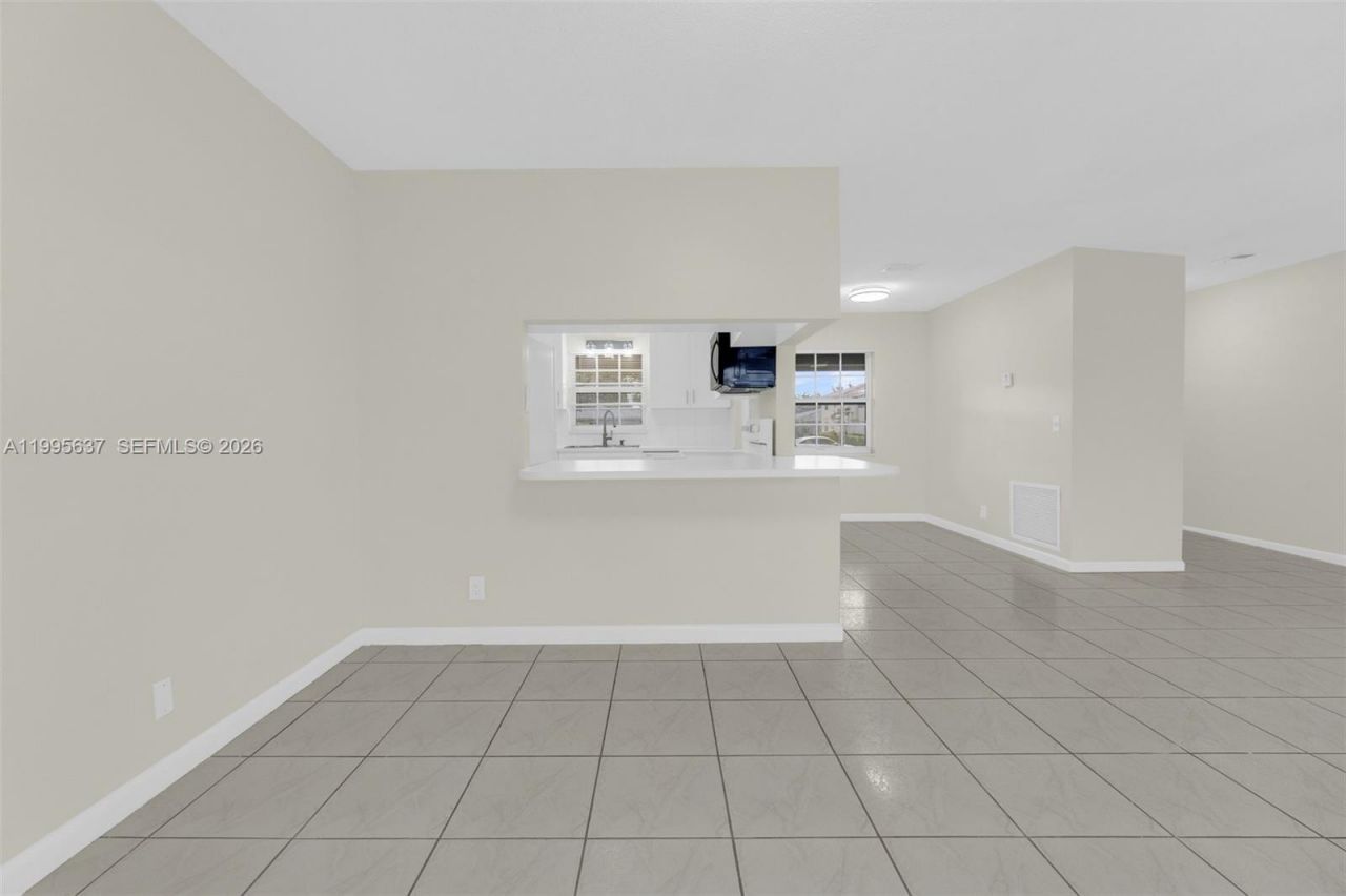 3504 NW 85th Ave, Unit B, Coral Springs, FL 33065 Photo