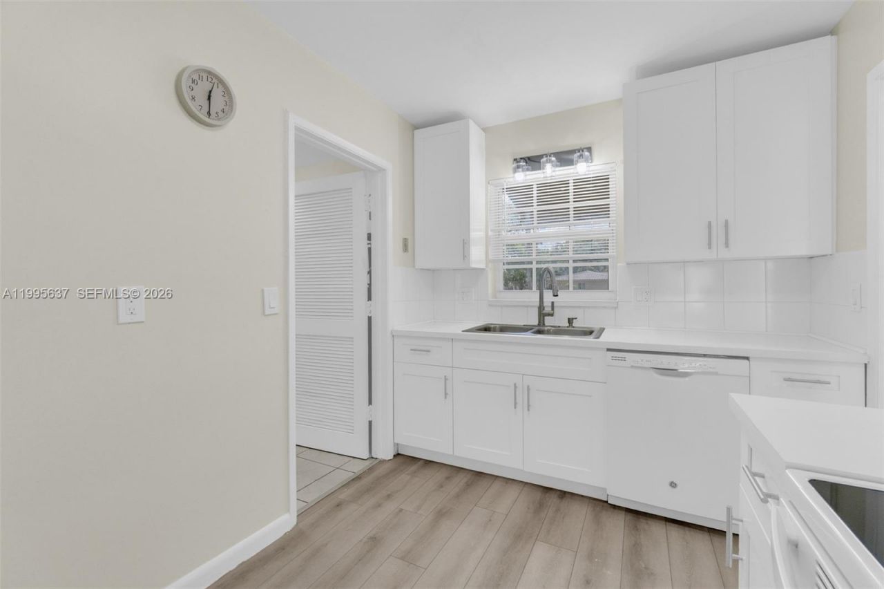 3504 NW 85th Ave, Unit B, Coral Springs, FL 33065 Photo