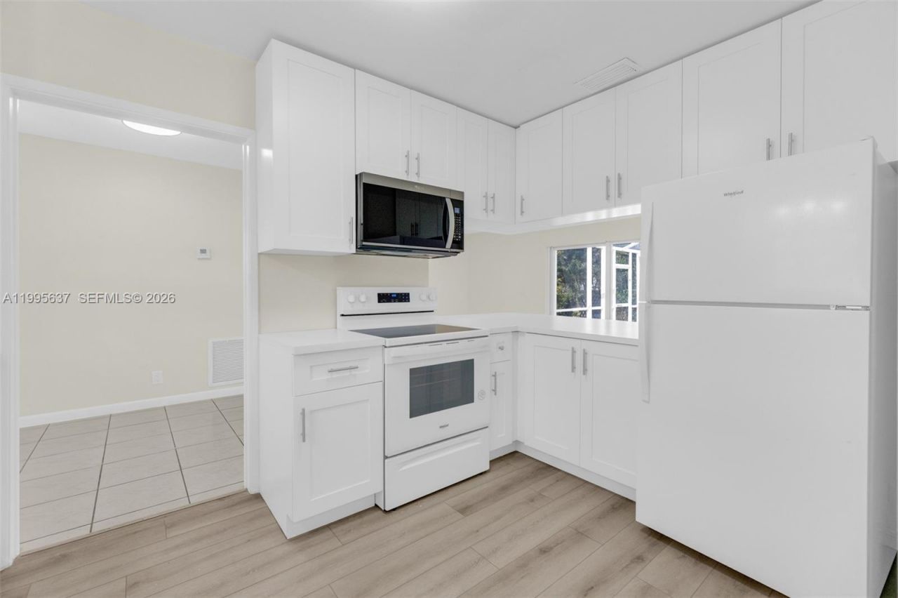 3504 NW 85th Ave, Unit B, Coral Springs, FL 33065 Photo