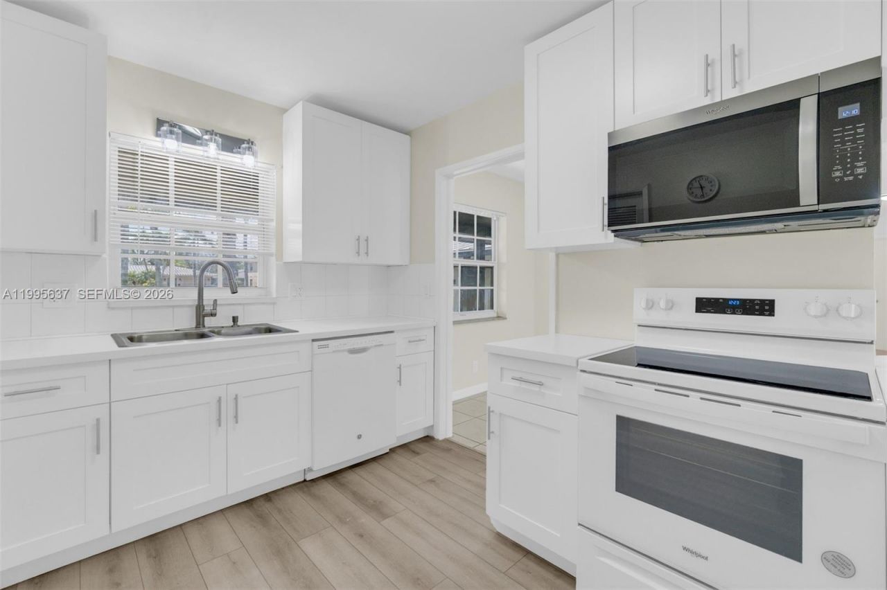 3504 NW 85th Ave, Unit B, Coral Springs, FL 33065 Photo