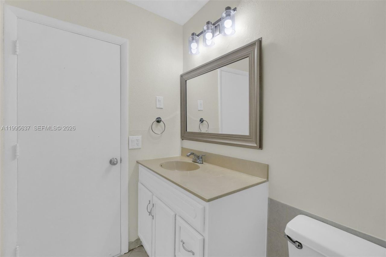 3504 NW 85th Ave, Unit B, Coral Springs, FL 33065 Photo