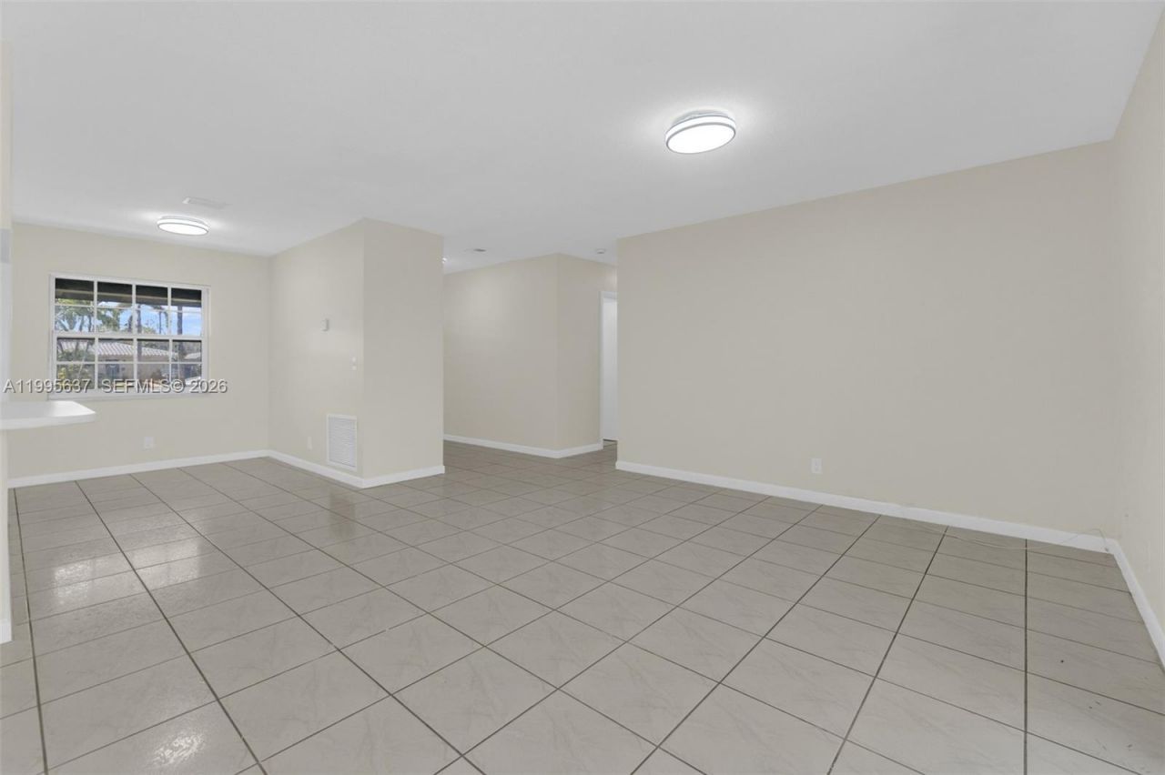 3504 NW 85th Ave, Unit B, Coral Springs, FL 33065 Photo