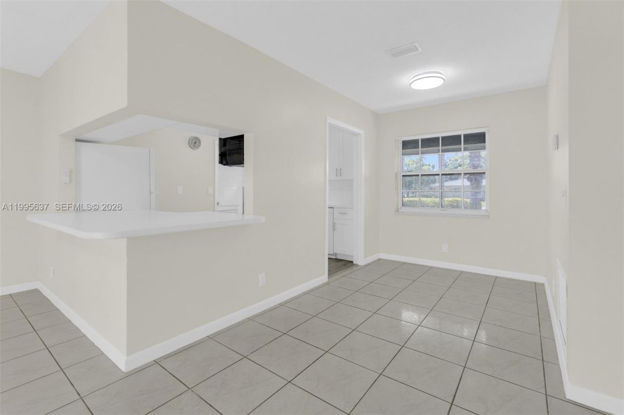 3504 NW 85th Ave, Unit B, Coral Springs, FL 33065 Photo