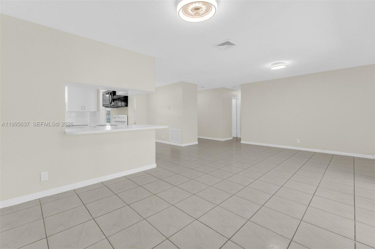 3504 NW 85th Ave, Unit B, Coral Springs, FL 33065 Photo