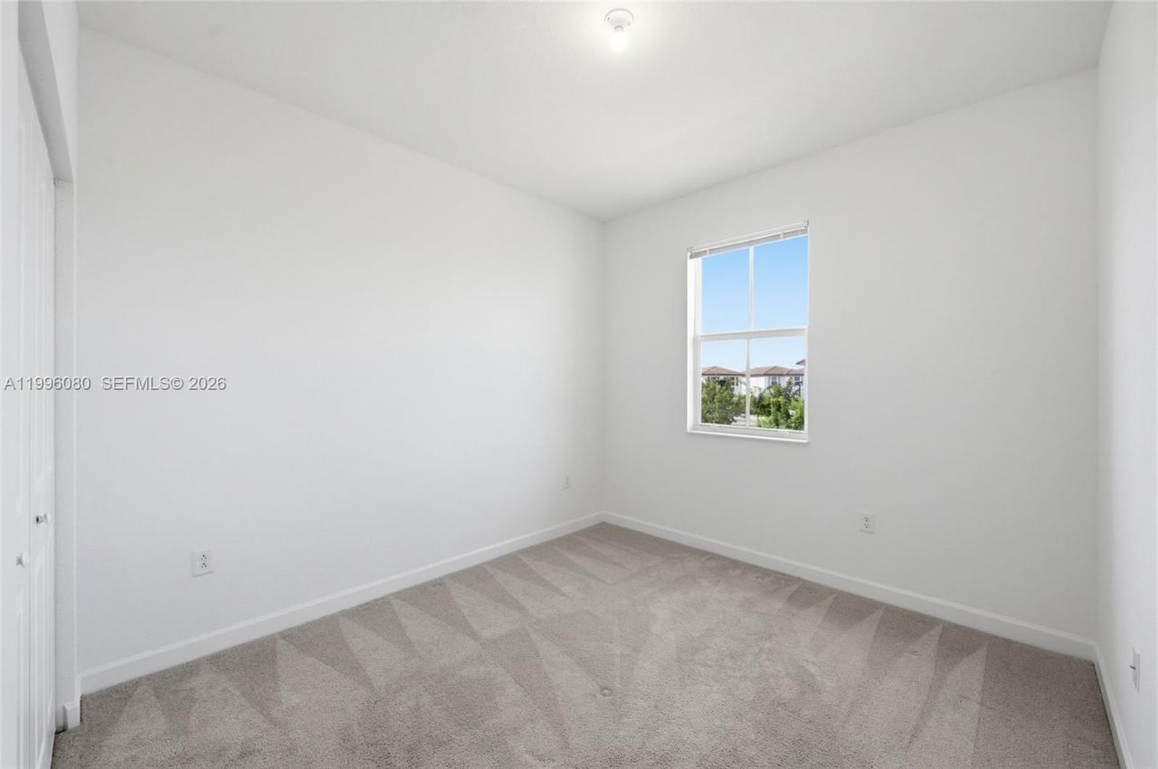 2345 NW 131st Cir, Unit 2345, Miami, FL 33167 Photo